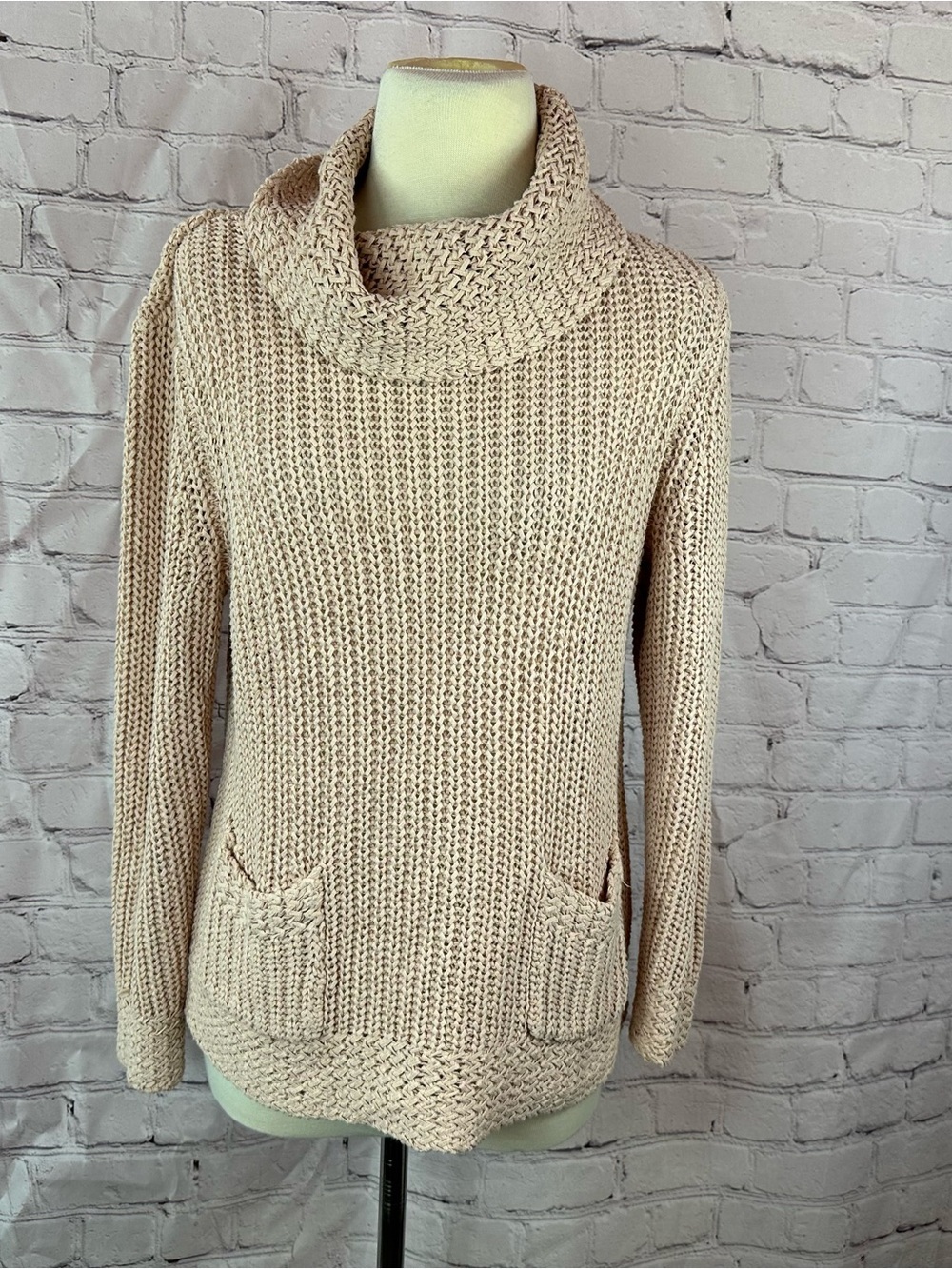 Chico's (1) beige Cowl Neck Chunky Knit Sweater women M neutral weekend layering